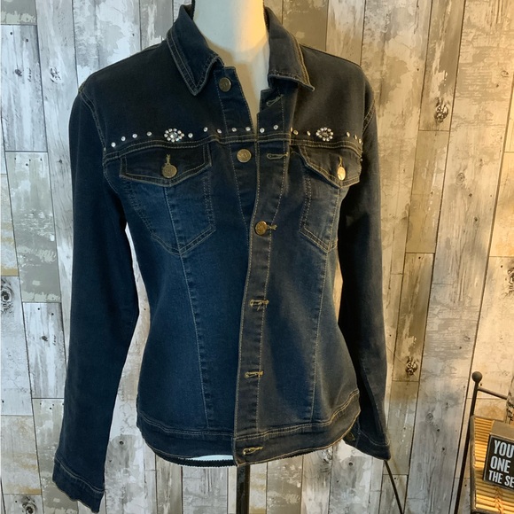 Sassy Thai denim havket with rhinestones tone cross on back. Size M - Picture 2 of 6